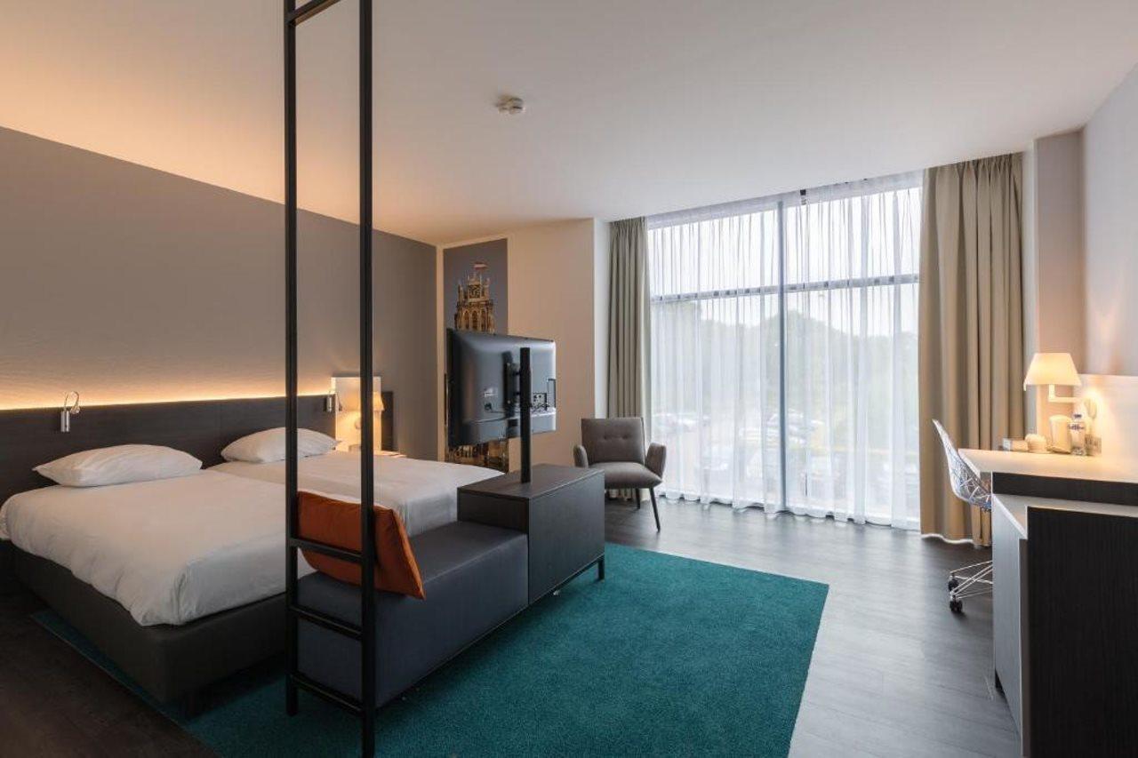 Postillion Hotel Dordrecht Exterior foto